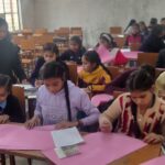 बरेली इंटर कॉलेज बरेली की छात्राओं ने मतदाता जागरूकता स्लोगन प्रतियोगिता में लिया भाग
